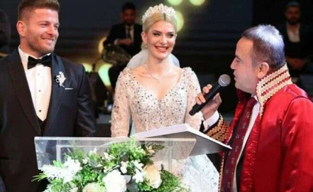 İsmail Balaban ile İlayda Şeker'den ikinci düğün!