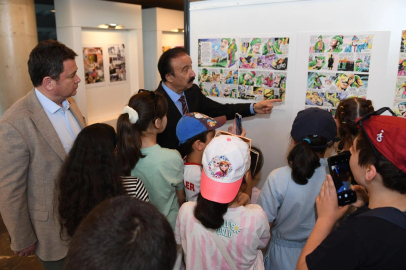 Bursa Osmangazi'de 'Elinde Fırça, Dilinde Müzik' çizgi roman sergisi