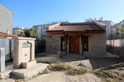 Konya Karatay'da Burhan Dede Türbesi aslına uygun şekilde ihya edildi