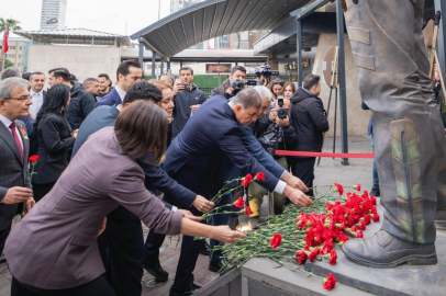 İzmir’in şehitleri Fethi Sekin ve Musa Can unutulmadı
