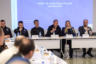  İzmir esnafı için ortak akıl masası