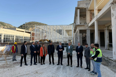 Hatay, depremde yıkılan Arkeoloji Müzesi'ne kavuşuyor