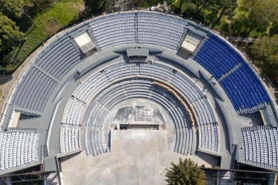 İzmir’de Açık Hava Tiyatrosu yeni sezona hazırlanıyor