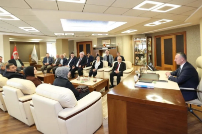 AK Parti Kandıra’dan Başkan Büyükakın’a ziyaret