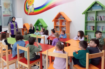 Koceli'de İZGİM Çocuk Kütüphanesi, öğrencileri ağırladı