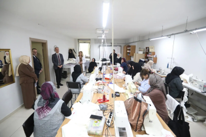 Bursa İnegöl'de Başkan Taban’dan İnesmek kursiyerlerine ziyaret