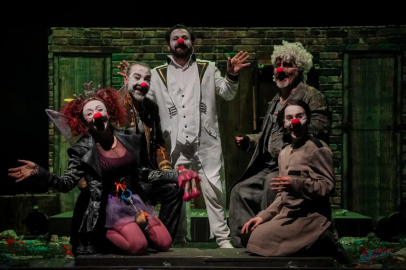 Trabzon'da Tiyatro Festivali yoğun ilgiyle devam ediyor