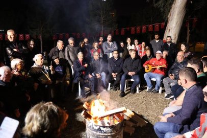 İzmir'de 'Meslek Fabrikası' nöbeti sürüyor