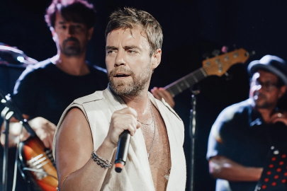 Alaçatı Ot Festivali'nde yıldız yağmuru... Berkay, Simge ve Murat Dalkılıç bu festivalde