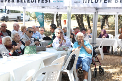 Bursa Nilüfer’de huzurevi sakinleri yaza piknikle veda etti