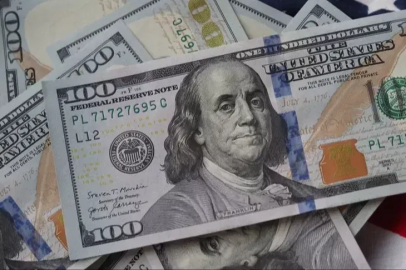 Reel sektörün net döviz açığı Temmuz’da 210,8 milyar dolara çıktı!