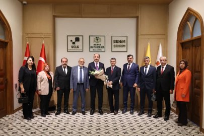 Konya'da Başkan Altay muhtarlarla buluştu