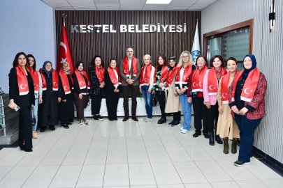 Bursa’nın kadın muhtarlarından Kestel Belediyesi'ne ziyaret