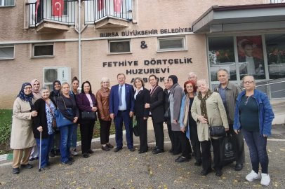 Bursalı emeklilerden huzurevine anlamlı ziyaret