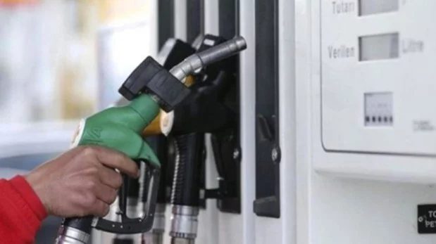 ZAM FIRTINASI! Son dakika: Motorin ve benzin fiyatları zamlandı! 9 Mart benzin fiyatları