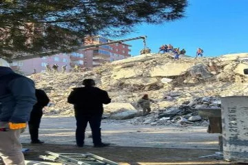 ÇOMÜ mensubu 900 personel deprem bölgesinde görev yapıyor